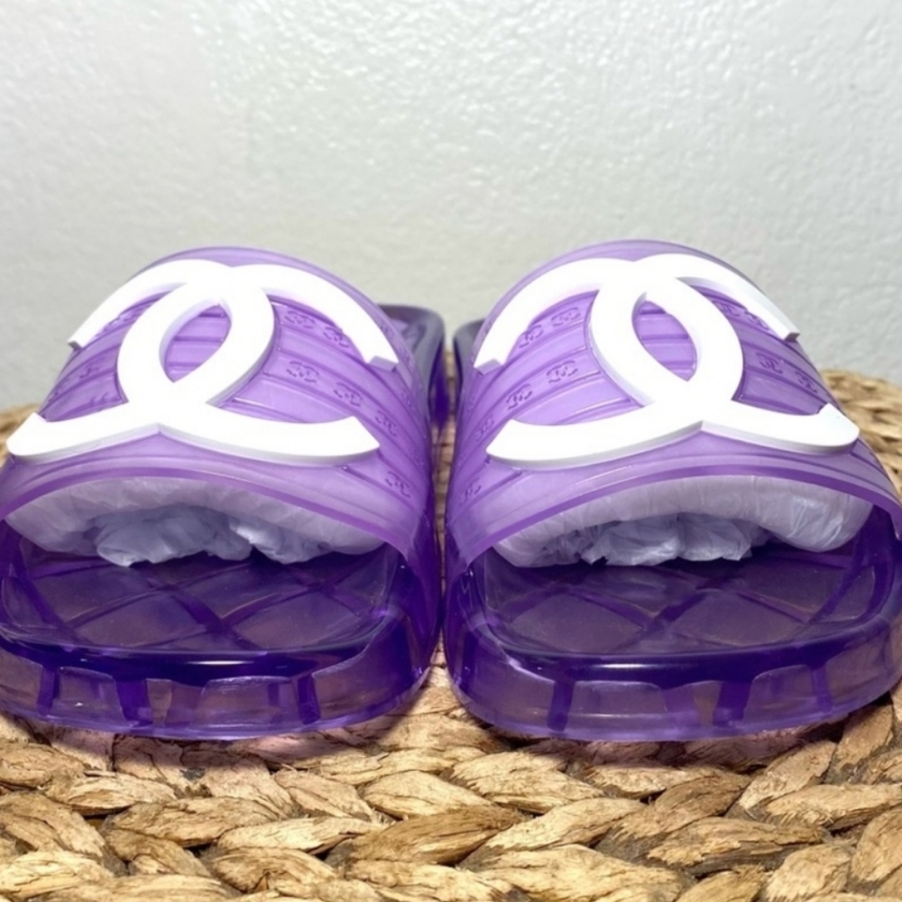 Chanel purple slides size 39-40